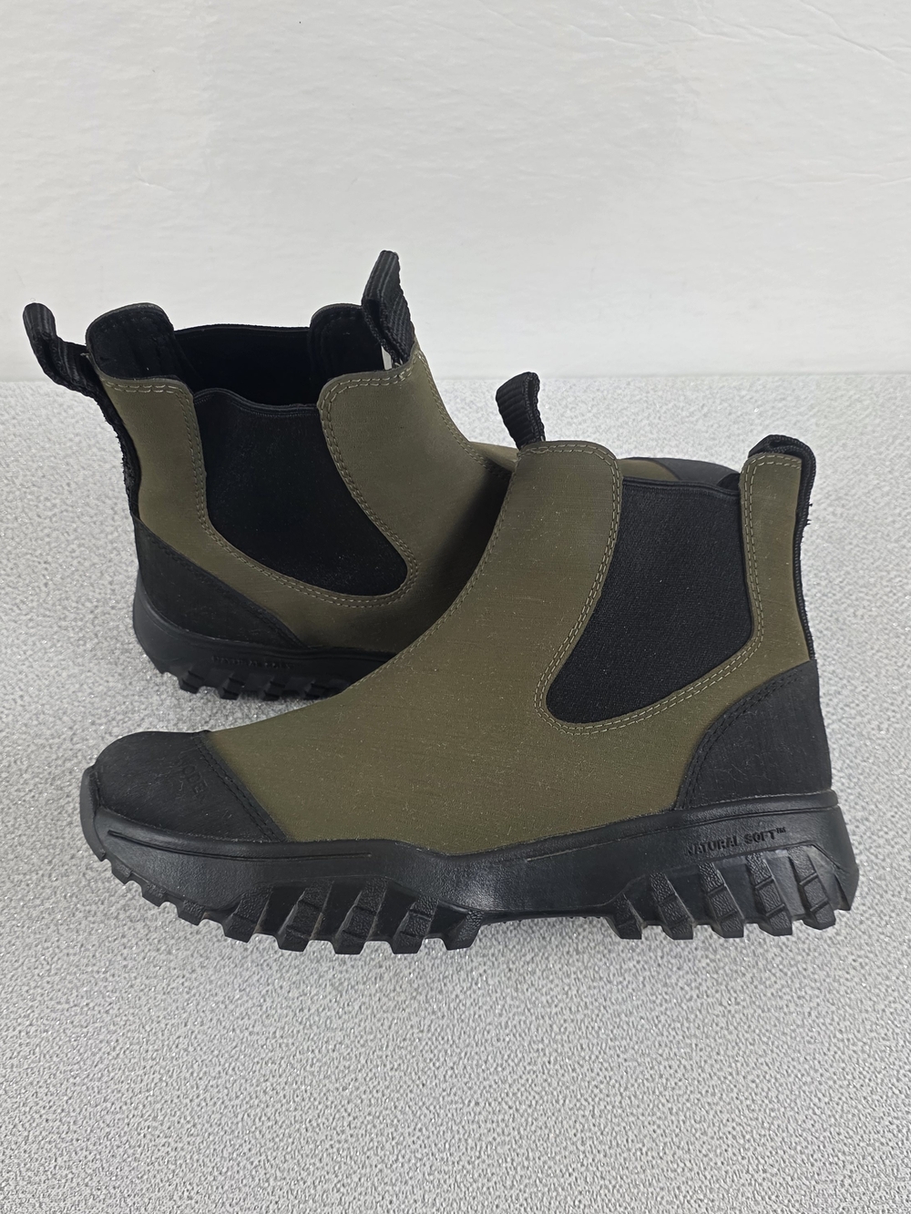 Woden Magda Rubber Track Chelsea Boot Dark Olive Black Wmn's 6.5